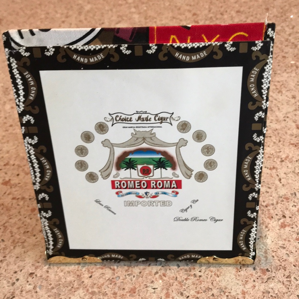 Custom Cigar Box Purse - Picture 5 of 6